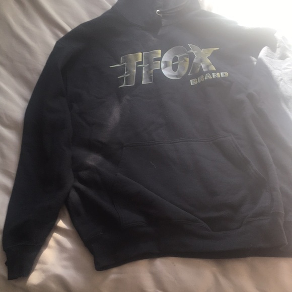 TFox Brand Sweatshirt. - Picture 3 of 4